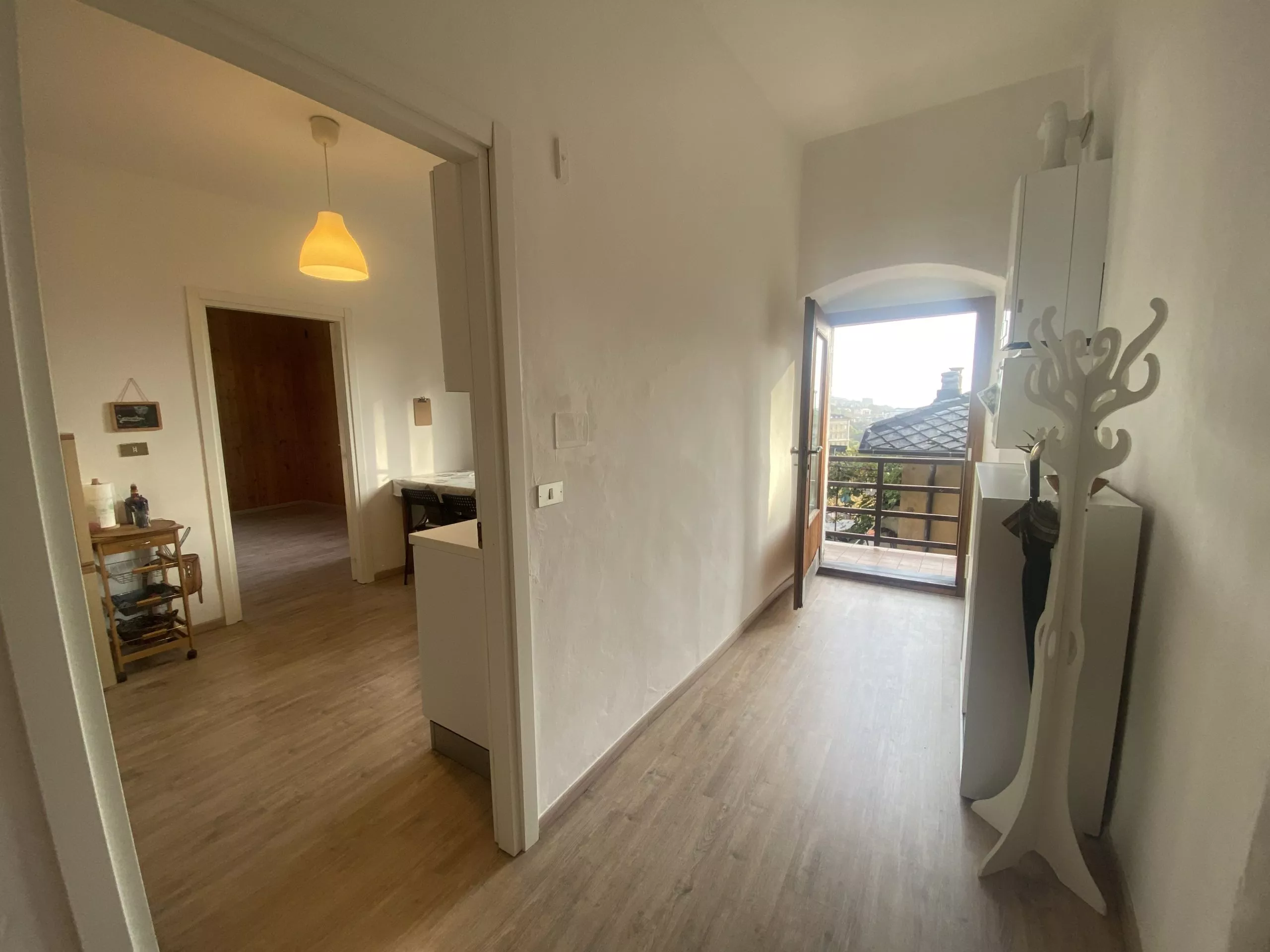 AFFITTASI IN VIA VENEZIA POSTO LETTO