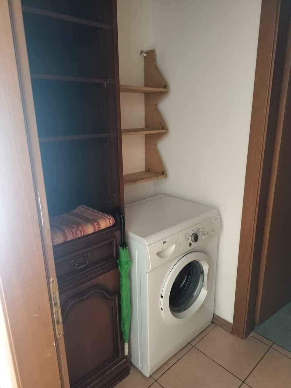 VENDESI MINIAPPARTAMENTO IN VIA STENICO